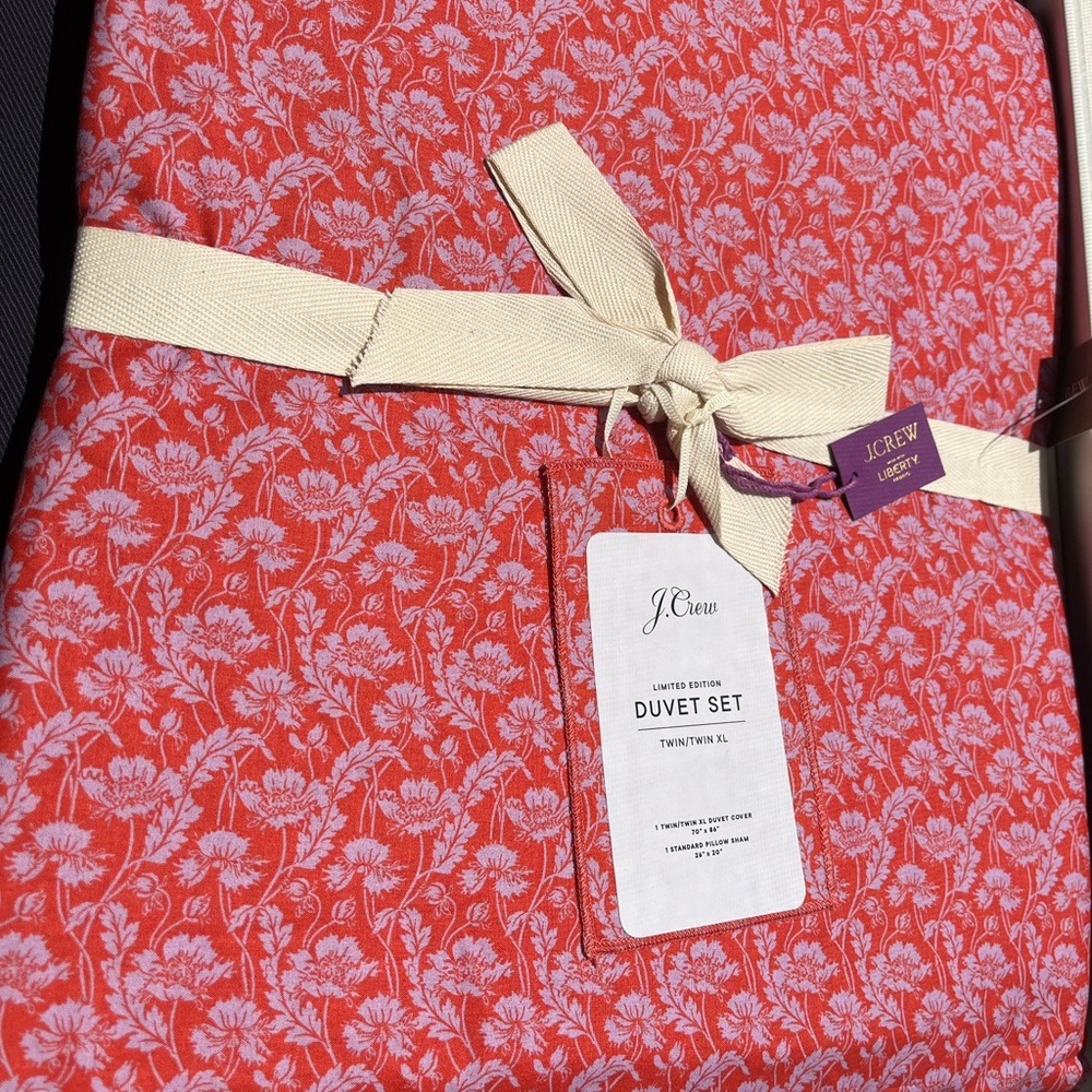 J.Crew Duval set limited edition twin/twin extra large liberty print
